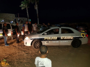  صور: الشرطة تحاول عرقلة تنظيم افطار جماعي لشباب من يافا في مسجد سيدنا علي