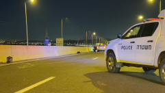 الشرطة: اعتقال شابين أحدهما من اللد بحوزتها عبوة ناسفة على طريق 1 