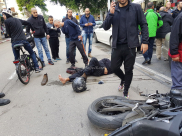 بالصور: إصابة طفيفة لراكب دراجة نارية بحادث طرق في يافا 