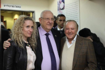  "رؤوفين ريفلين" في زيارة لقسم الاطفال بمستشفى فولفسون 