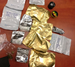 الكشف عن عميل سري أوقع 26 مشتبهاً بتجارة السموم في قبضة الشرطة بتل ابيب ويافا