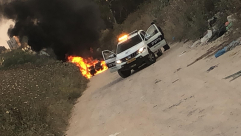 فيديو: احتراق مركبة في مدخل قرية دهمش دون اصابات