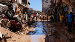 "السائقون الموتى" اكتشاف مفجع بين جثث إعصار ليبيا