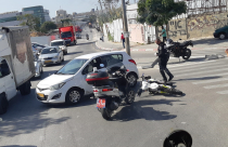 يافا: اصابة طفيفة بحادث طرق بين مركبة ودراجة نارية