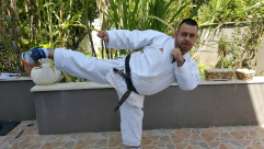 بالفيديو: لقاء مع مدرب الكراتيه والجودو مصطفى الدنف من مدينة الرملة