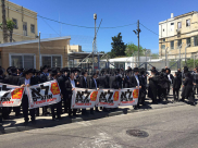 بالفيديو: الخارديم ينظمون تظاهرة رافضة للتجنيد أمام المحكمة العسكرية بيافا 