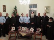   بالصور: قائد شرطة تل ابيب يقدم التهنئة للطائفة المسيحية بحلول عيد الميلاد 