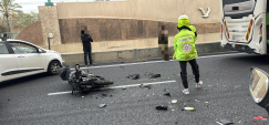 إصابة خطرة لراكب دراجة نارية بحادث طرق قرب مفترق فولفسون جنوب يافا