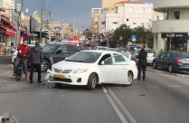 بالصور: إصابة متوسطة لراكب دراجة نارية بحادث طرق في يافا