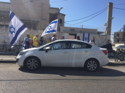 تزامناً مع عقد جلسة المحكمة - تظاهرة تضامنية مع الجندي قاتل الجريح في الخليل بيافا 