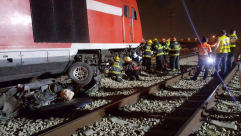  فيديو: مصرع ماجد ابو كف وسمير العبيد بحادث طرق بين مركبة وقطار بالرملة 