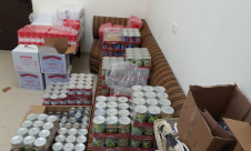 اللد : لجنة الزكاة المحلية توزع الطرود الغذائية على العائلات المستورة