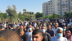 فيديو: جموع غفيرة من اللّد تشارك في تشييع جثمان الشاب محمد أبو رياش