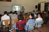 بالصور: المركز الثقافي العربي بيافا يُنظم محاضرة بعنوان "تأثير شبكات التواصل الاجتماعي"