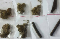 القبض على مشتبهين من الرملة بحيازة وبيع سموم 