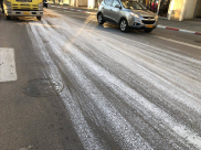 فيديو: اغلاق شارع بيافا بعد انسكاب دهان 