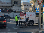 يافا: اصابة طفيفة لراكب دراجة هوائية بحادث دهس