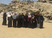  معتمرو اللد والرملة يزورون الأماكن المقدسة في مكة والمدينة