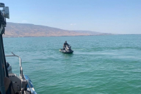 وزارة الصحة تحذر .. اصابة 3 اشخاص بالتهابات حادة بالقرنية بعد سباحتهم بطبريا