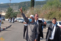 إدارة سجن عسقلان تمنع الشيخ رائد صلاح من الاتصال بوالدته