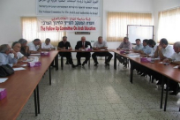 لجنة المتابعة تقر مقترحات لتحرك شعبي وتنظيم مسيرة جماهيرية