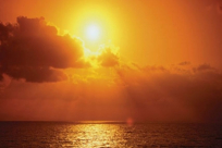 الطقس: انخفاض على درجات الحرارة مع بقاء الاجواء حارة 