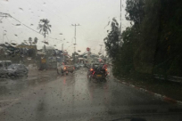 حالة الطقس : أمطار غزيرة مصحوبة بعواصف رعديّة