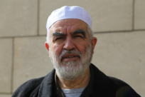  الشيخ رائد صلاح "أُعلن شخصياً أنني مقاطع كل الأعراس"