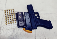  الشرطة: ضبط سلاح وذخيرة في يافا واعتقال مشتبه 