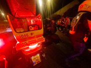 اصابة متوسطة لسائق بانقلاب مركبة في مفرق فولفسون 