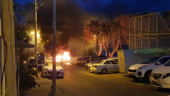 خلال 4 أيام - أضرار لـ40 سيارة واحراق 23 في يافا 