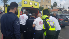 فيديو: اصابة متوسطة لشاب بحادثة طعن شرق مدينة يافا