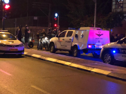  بالفيديو: منتصف الليلة - الشرطة تُطارد راكب دراجة نارية بيافا 