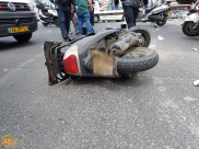 الرملة: اصابة متوسطة لسائق دراجة نارية بحادث طرق بالمدينة 