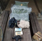  اعتقال شابة وزوجها من بير هداج عُثر في بيتهما على 20 كيلو مخدرات