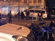  فيديو: إغلاق شارع ييفت بعد إلقاء زجاجة حارقة تجاه دورية للشرطة 