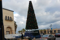   الأحد المقبل: اضاءة شجرة عيد الميلاد في دوار الساعة بمدينة يافا