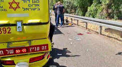 مصرع سائق دراجة نارية بحادث طرق قرب مطار اللد 