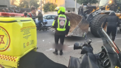 اصابة خطيرة لسائق دراجة نارية اصطدم بجرار في حولون