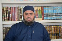  فيديو توضيحي للشيخ محمد عايش بشأن صلوات الجمعة والجماعة 