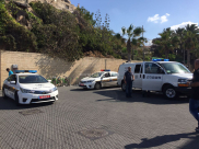 بالصور: الشرطة تغلق مقطعاً في ميناء يافا لمعالجة جسم مشبوه 