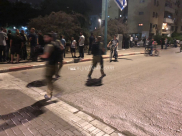  فيديو: الشرطة تقتحم حفل زفاف في مدينة اللد وتعتدي على الشبان والنساء 