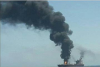 استهداف ناقلتي نفط في بحر عُمان