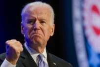 بايدن: سأهزم ترامب بعد أسبوعين