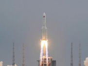 الصاروخ الصيني "التائه" يعبر سماء فلسطين فجر السبت المقبل