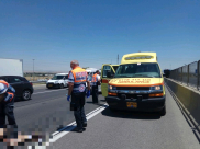 مصرع سائق دراجة نارية بحادث طرق مروّع قرب مطار اللد 