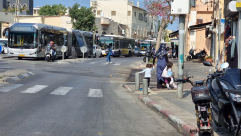  يافا: أزمة مرورية خانقة في شارع ييفت بسبب حادث طرق 