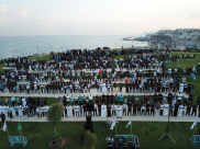  فيديو وصور: للعام الثاني على التوالي - أهالي يافا يؤدون صلاة عيد الأضحى المبارك في الخلاء