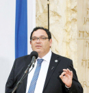 المعارف تدرس تقصير العطلة الصيفية شهرا واحدا