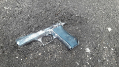  صور: الشرطة تضبط أسلحة ومخدرات وتعتقل عدة أشخاص في الناصرة